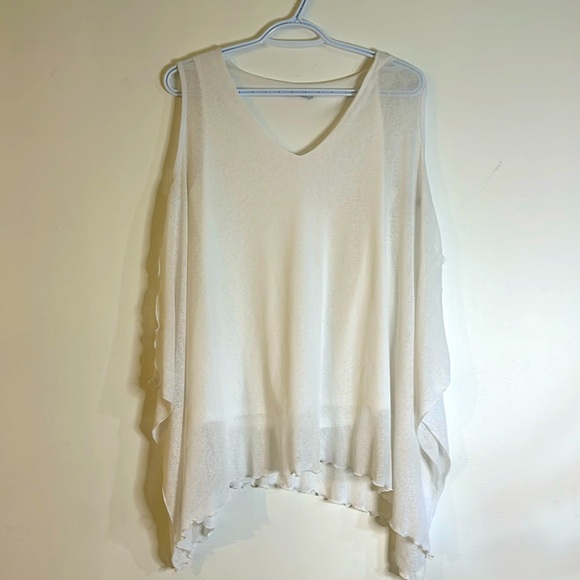 Flowy top, Oversized. - Picture 1 of 1